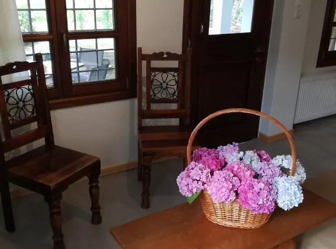 House In The Forest Holiday home *